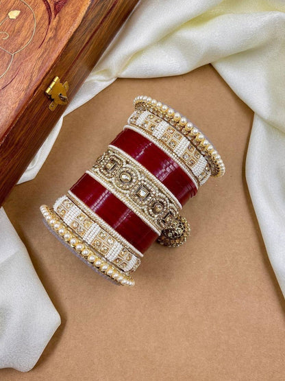 Ishhaara Bridal Chooda With Center Kundan Kada