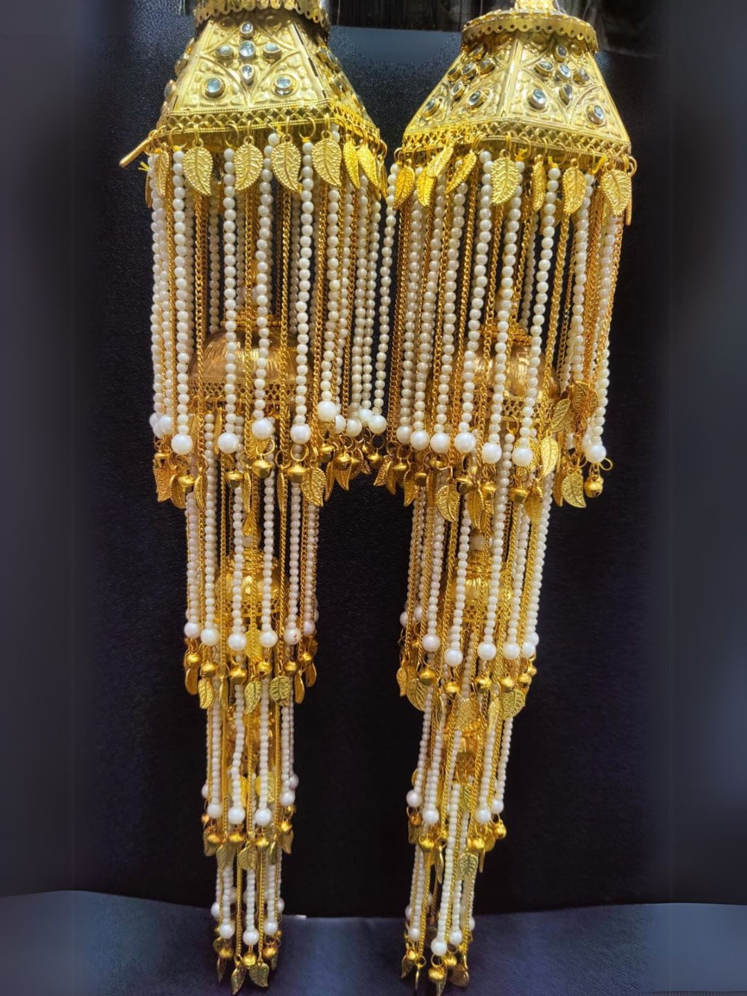 Ishhaara Bridal Golden Kaleera With White Pearls Chain