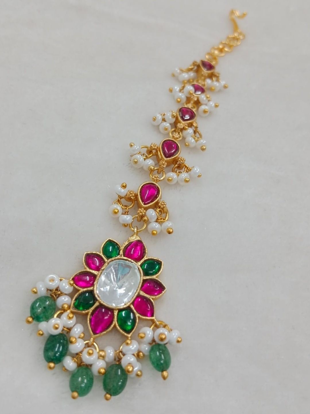 Ishhaara Bridal Pearl Kundan Maang Tikka