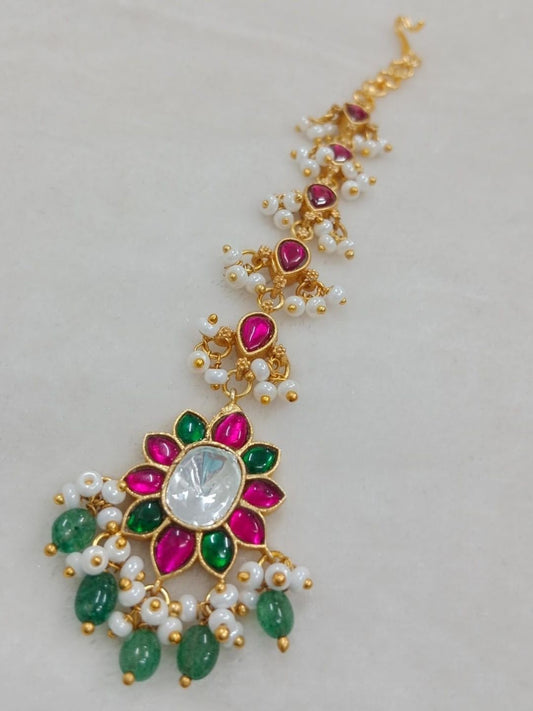 Ishhaara Bridal Pearl Kundan Maang Tikka