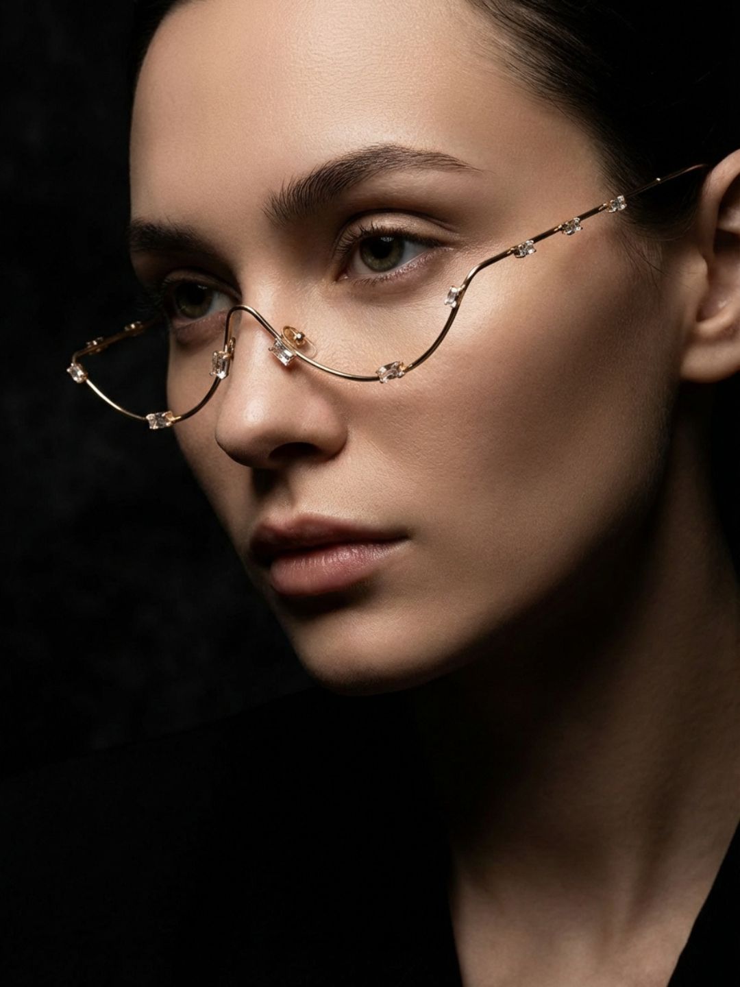 Ishhaara Bridal Rhinestone Facelets