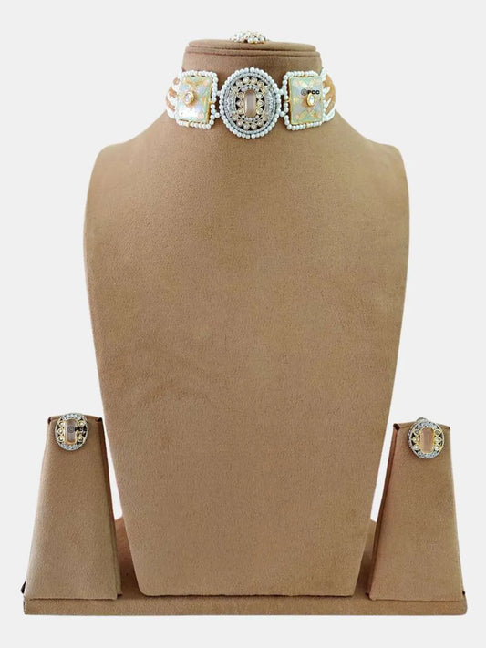 Ishhaara Brown Mother Of Pearl Choker Set