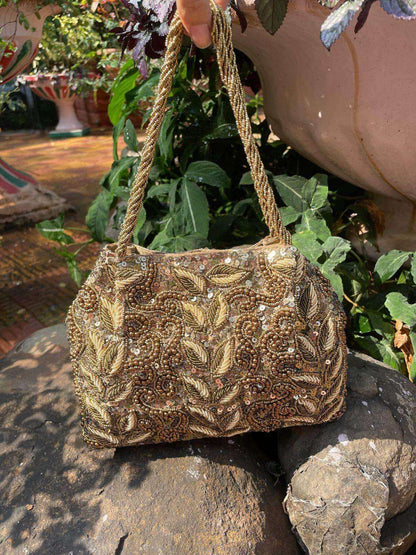 Ishhaara Vintage Floral Beaded Clutch Bag