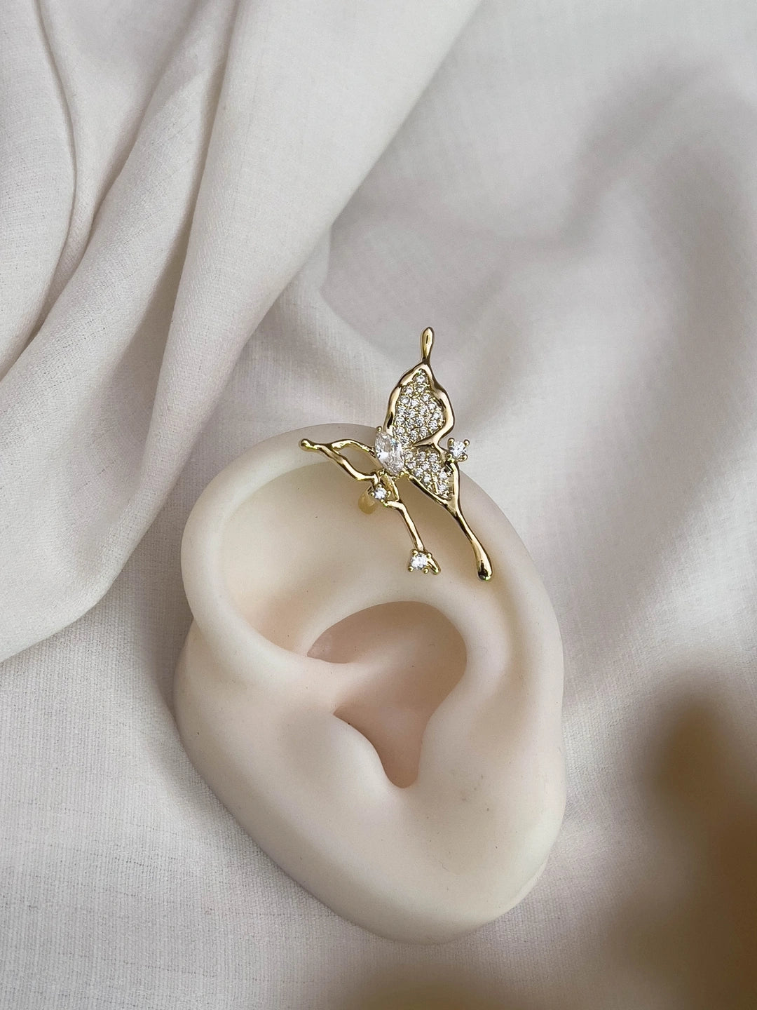 Ishhaara Butterfly Earcuff Earrings