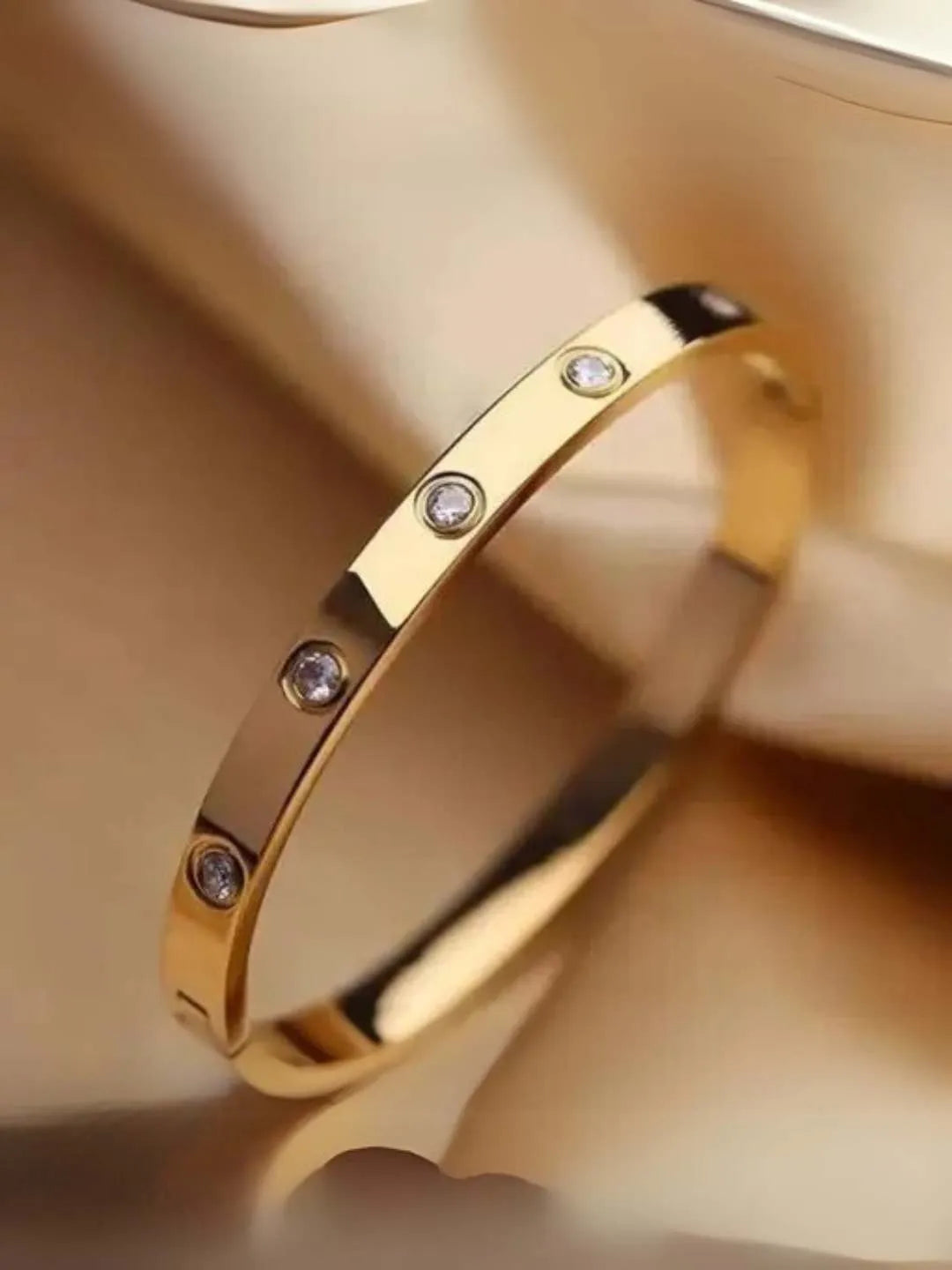 Ishhaara Cartier Love Stainless Steel Gold Bracelet