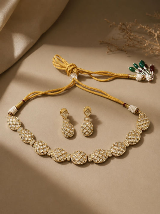 Ishhaara Carved Polki Stone Necklace