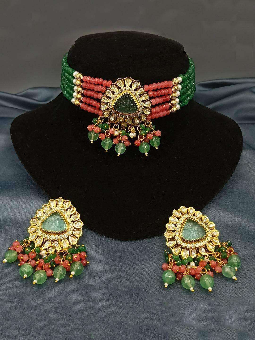 Ishhaara Center Ad Stone Choker Set