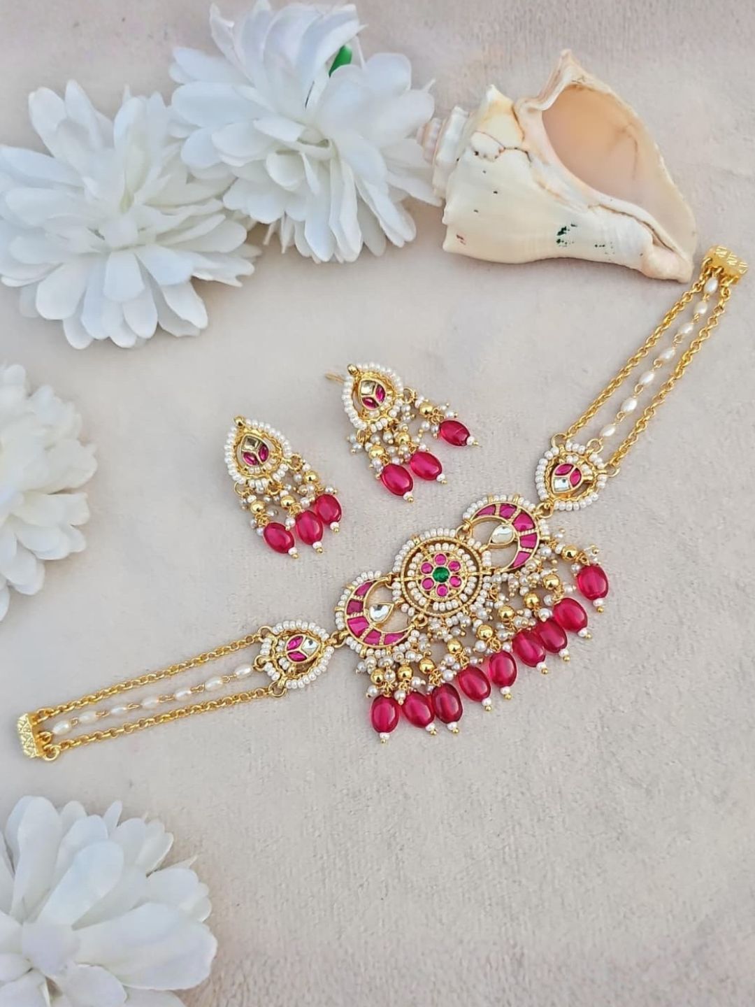 Ishhaara Chand Shaped Jadau Kundan Necklace