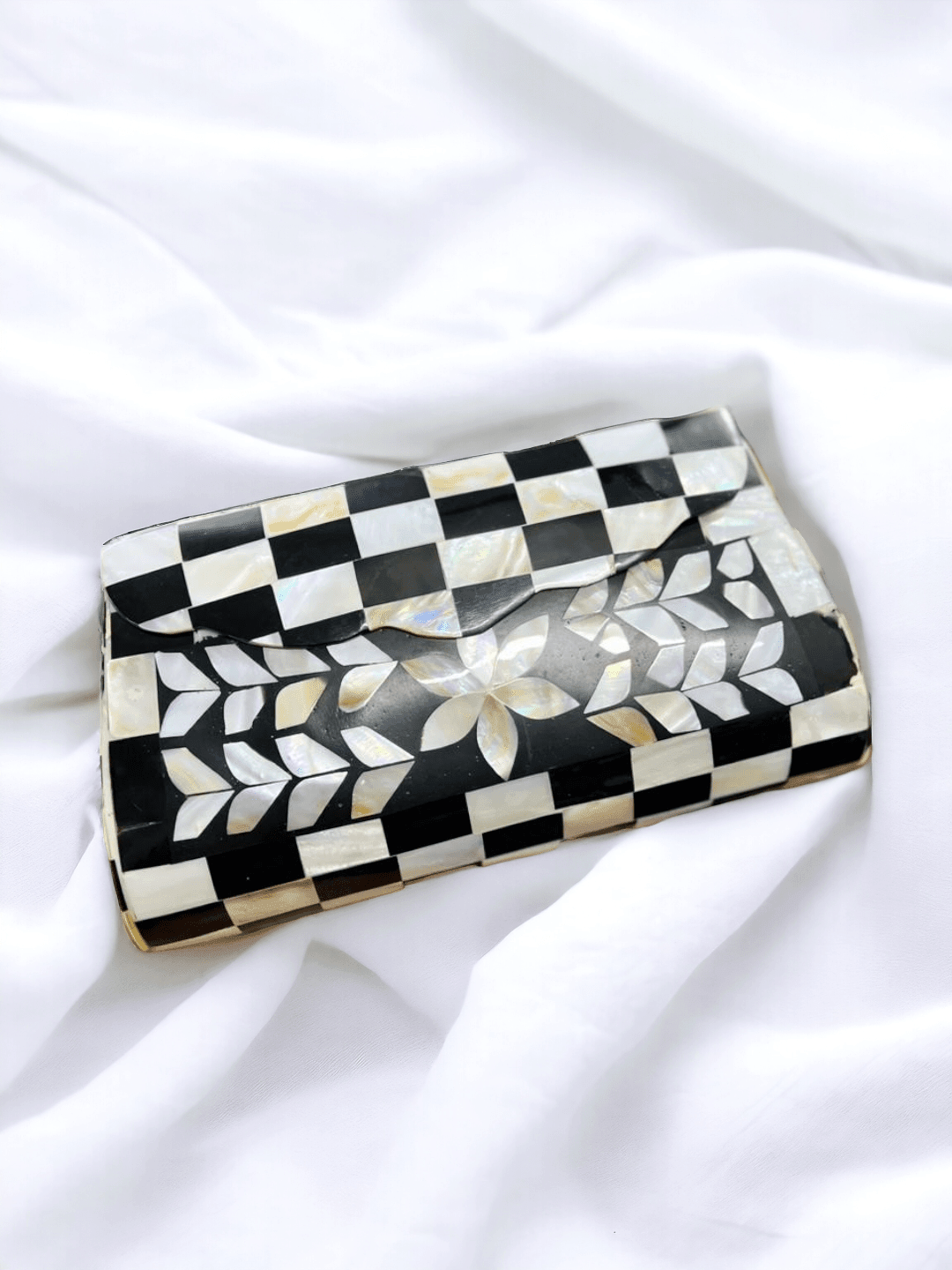 Ishhaara Checkerboard Pattern Clutch