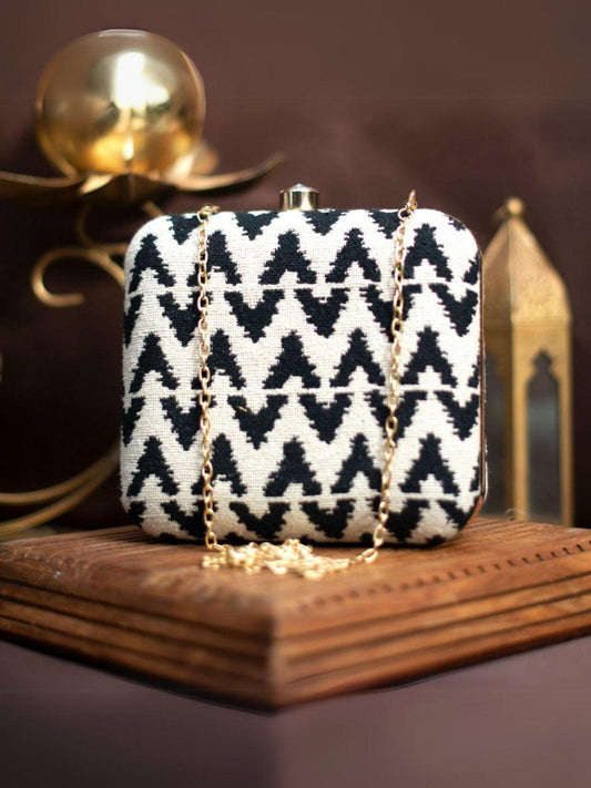 Ishhaara Chevron Pattern Handloom Fabric Bag