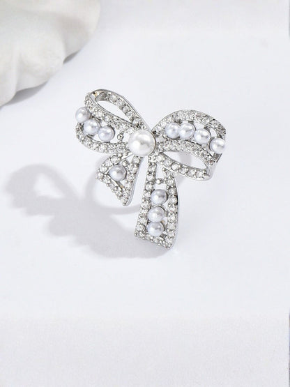 Ishhaara Chic Knot Earcuff