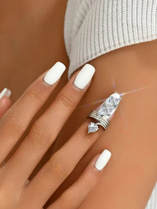 Ishhaara Christina Nail Ring