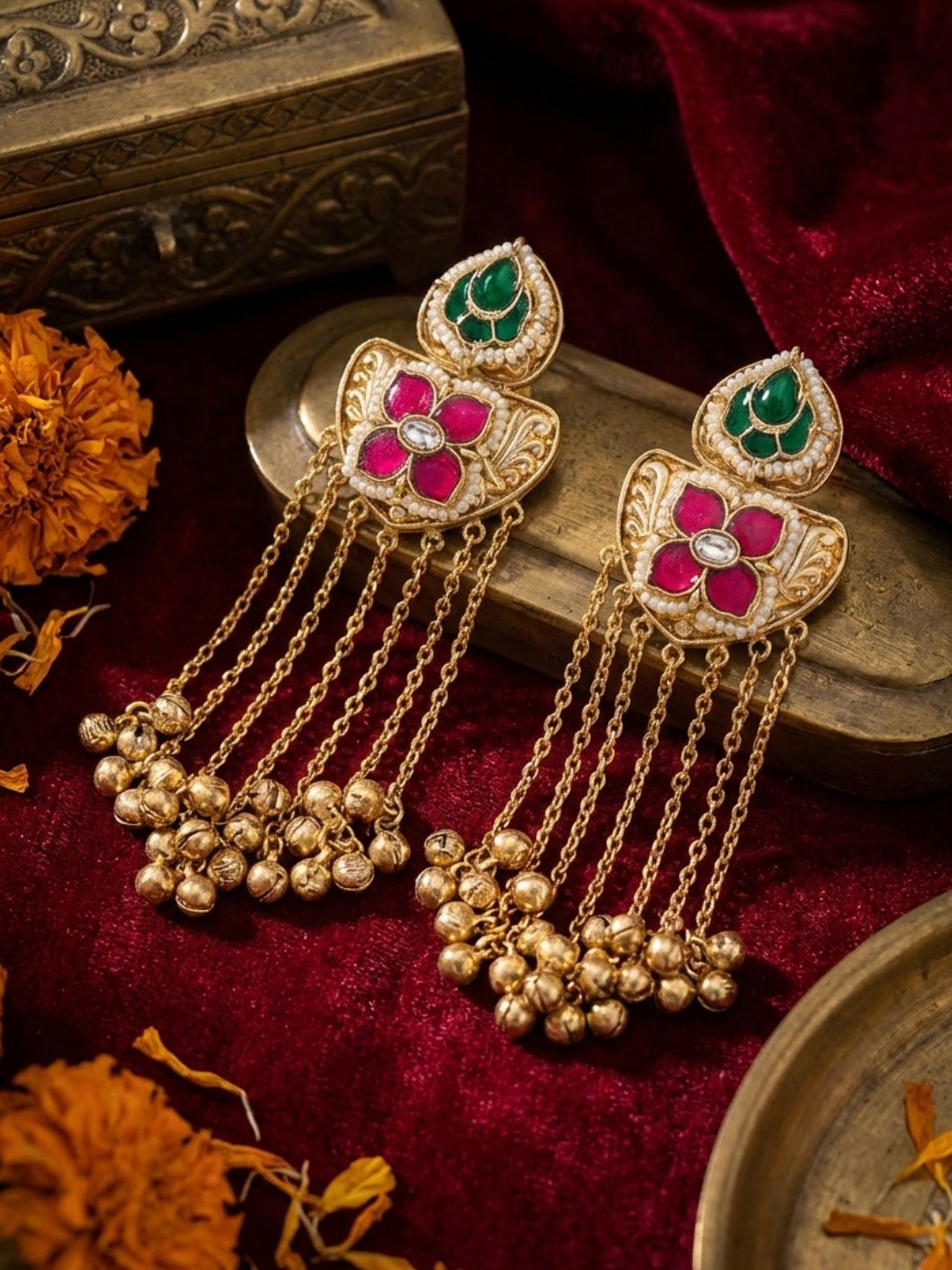 Ishhaara Chromatic Cascade Dangle Earring