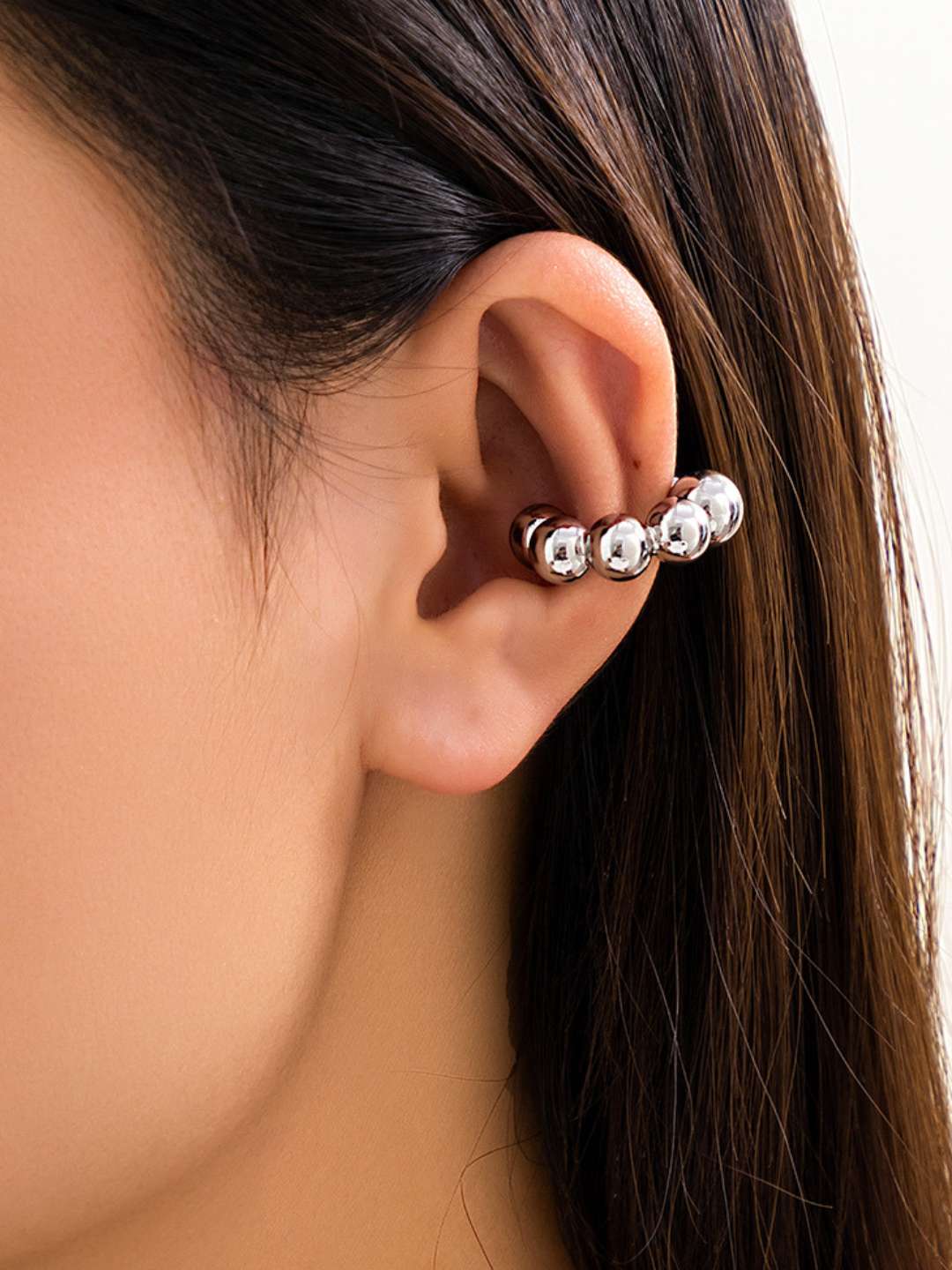 Ishhaara Chunky Ball Ear Cuff