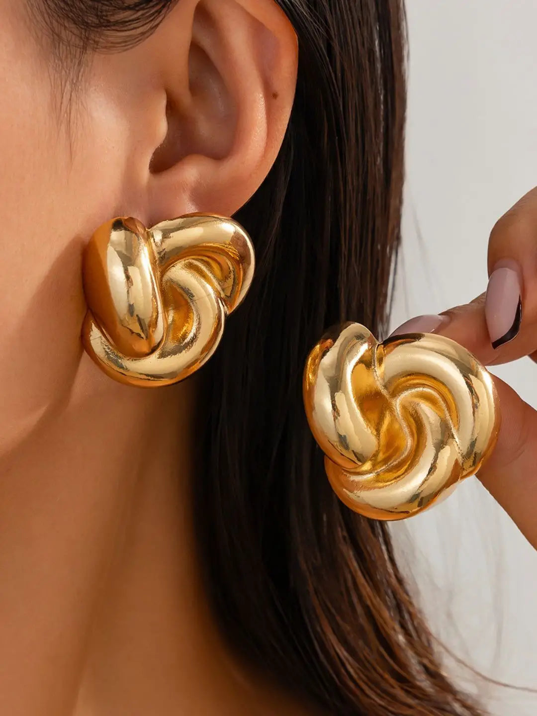 Ishhaara Chunky Hoop Earrings