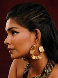 Ishhaara Chunky Wavy Hoop Earring
