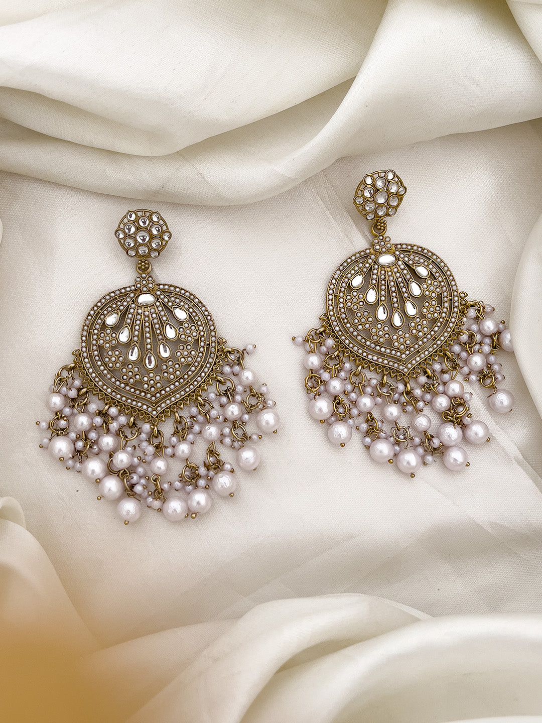 Ishhaara Circular Kundan And Pearl Studded Drop Earrings