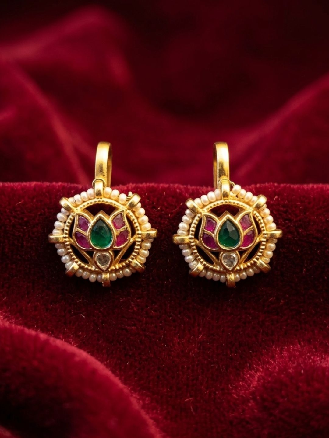 Ishhaara Classic Dainty Jadau Kundan Earcuffs