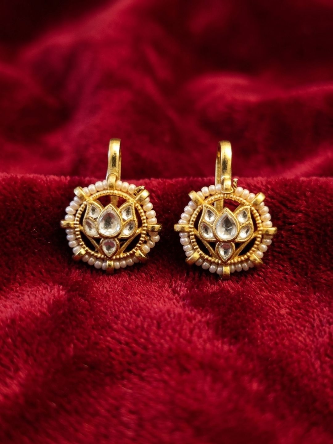 Ishhaara Classic Dainty Jadau Kundan Earcuffs