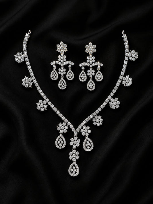 Ishhaara Classic Floral Ad Necklace Set
