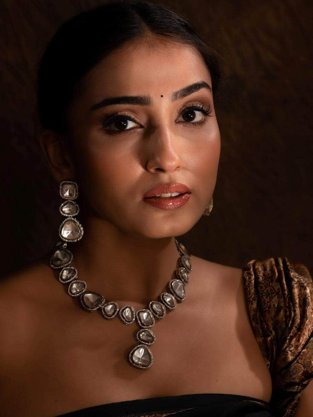 Ishhaara Classic Polki Necklace Set