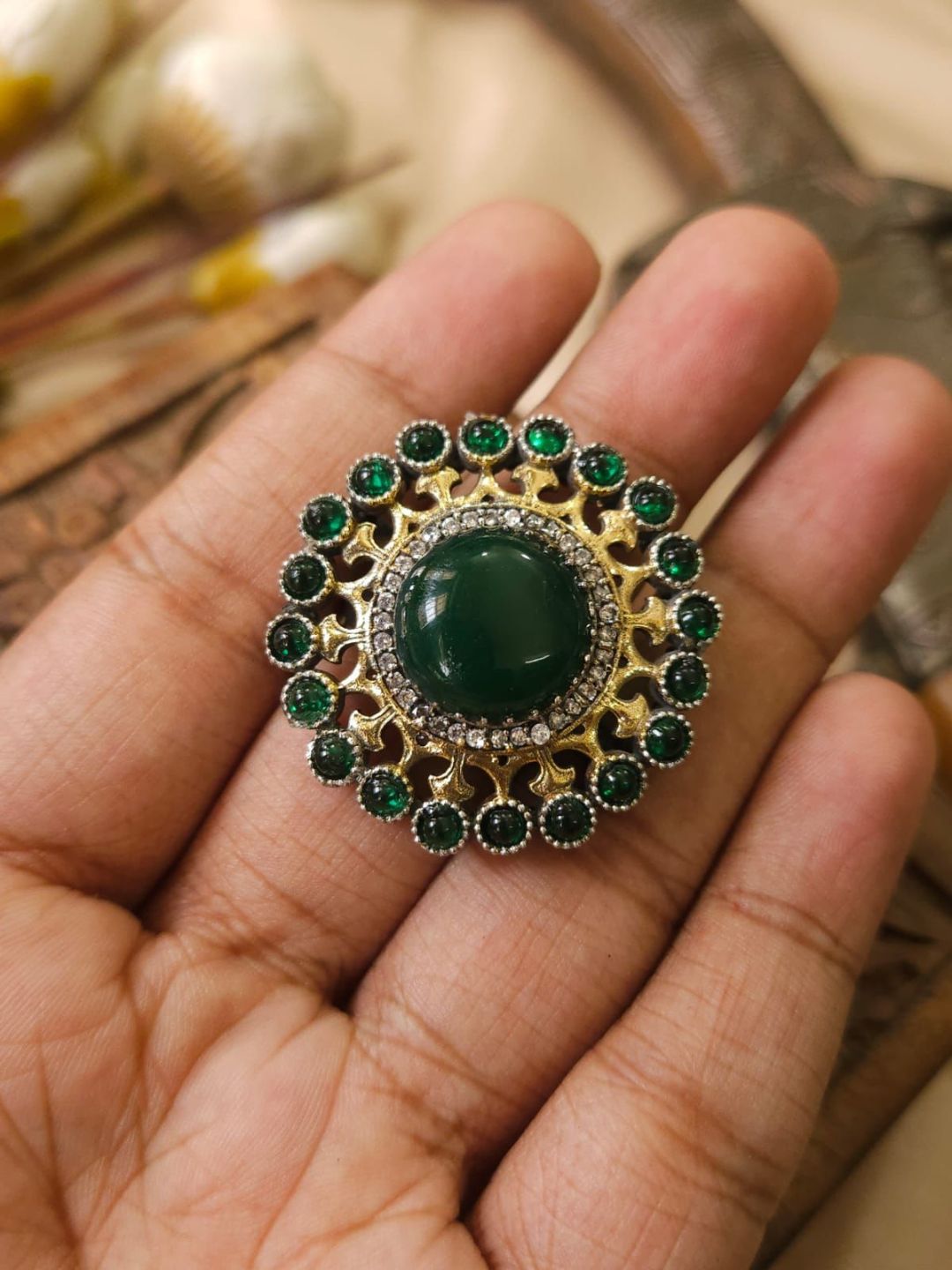 Ishhaara Classic Precious Stone Studded Ring