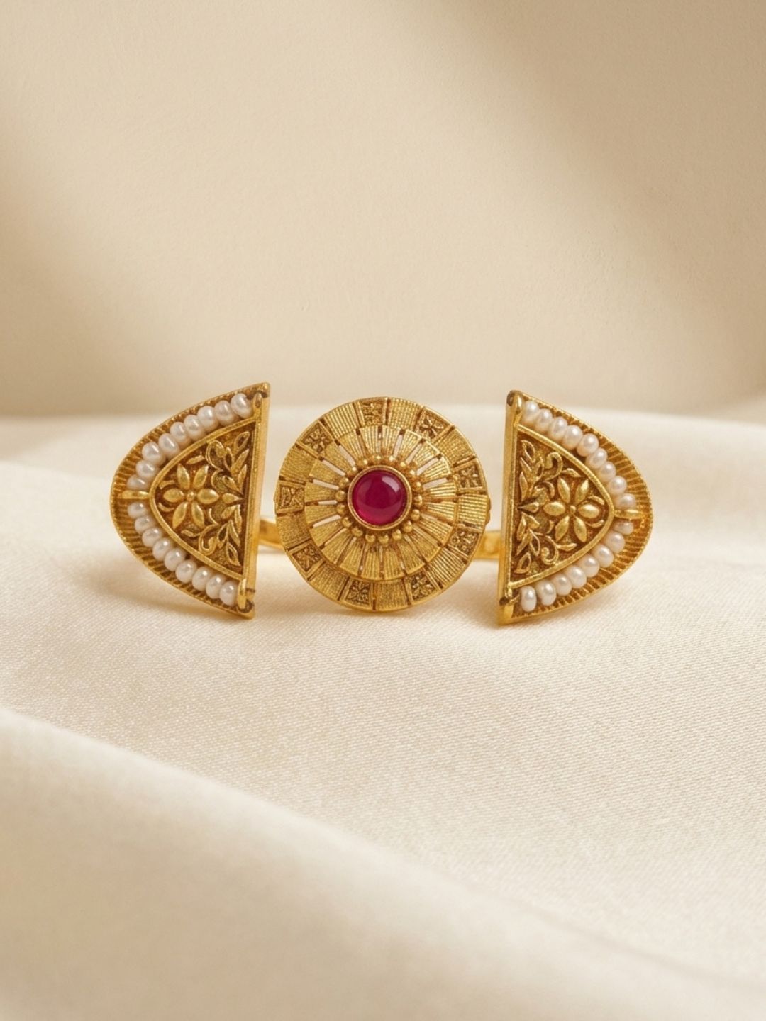 Ishhaara Classic Rajwadi Dual Finger Ring