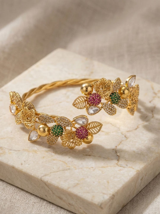 Ishhaara Classy Floral Kada