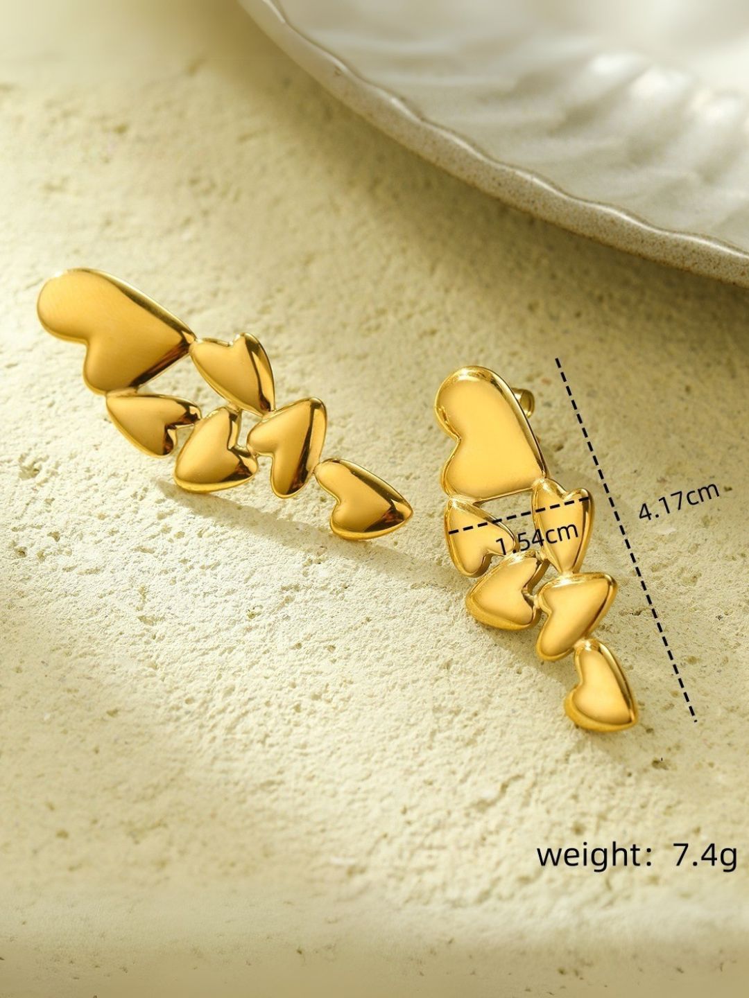 Ishhaara Cluster Heart Earrings