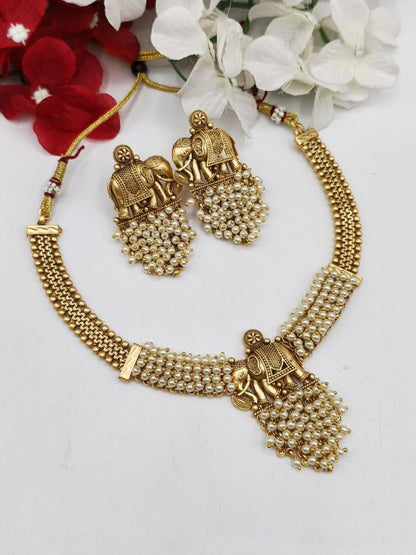 Ishhaara Cluster Pearl Elephant Necklace