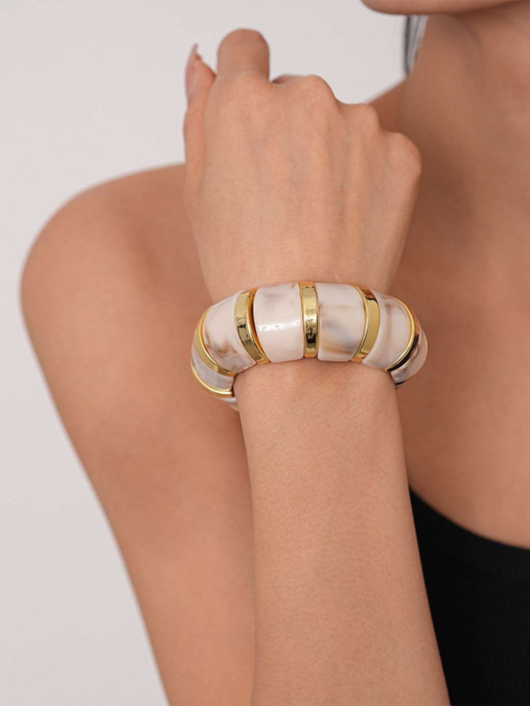 Ishhaara Colorful Acrylic Bamboo Bangles