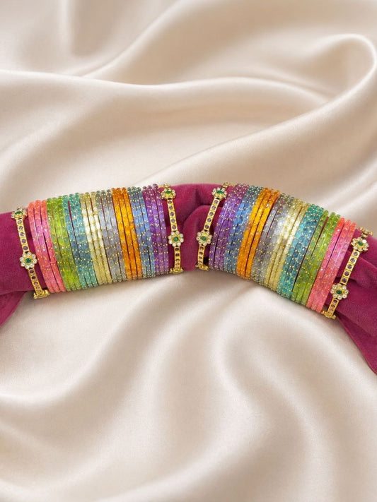 Ishhaara Combo Of Glass And Kemp Bangle Set