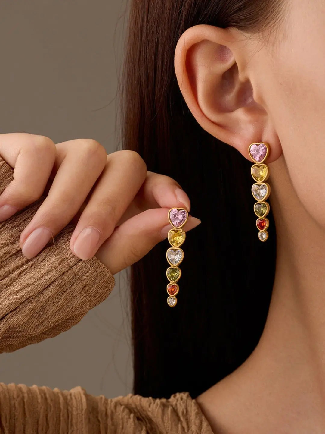 Ishhaara Confetti Heart Earrings