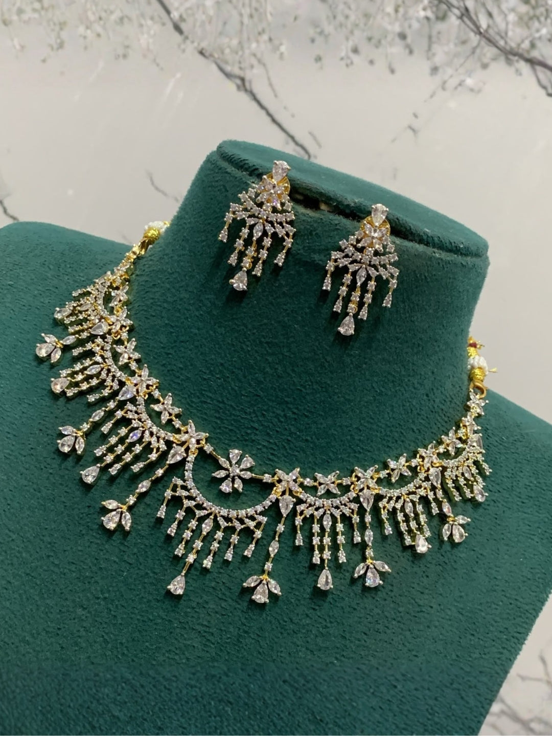 Ishhaara Crystal Charm Necklace