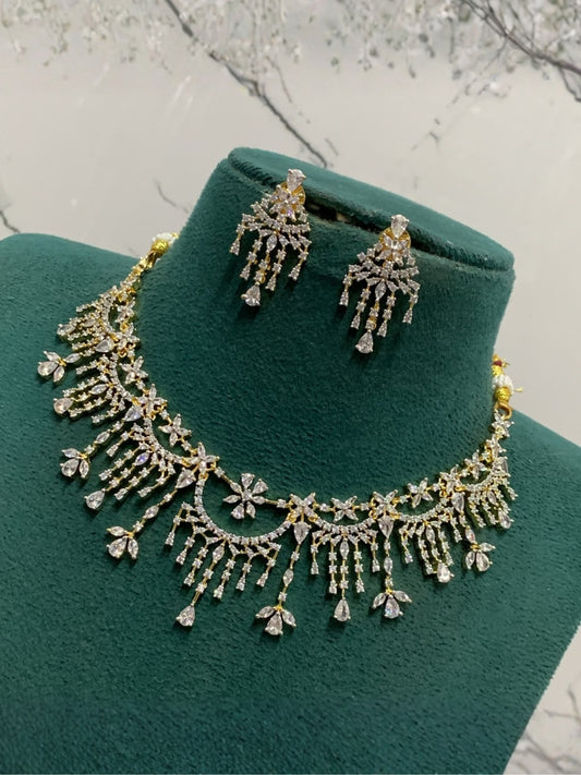 Ishhaara Crystal Charm Necklace