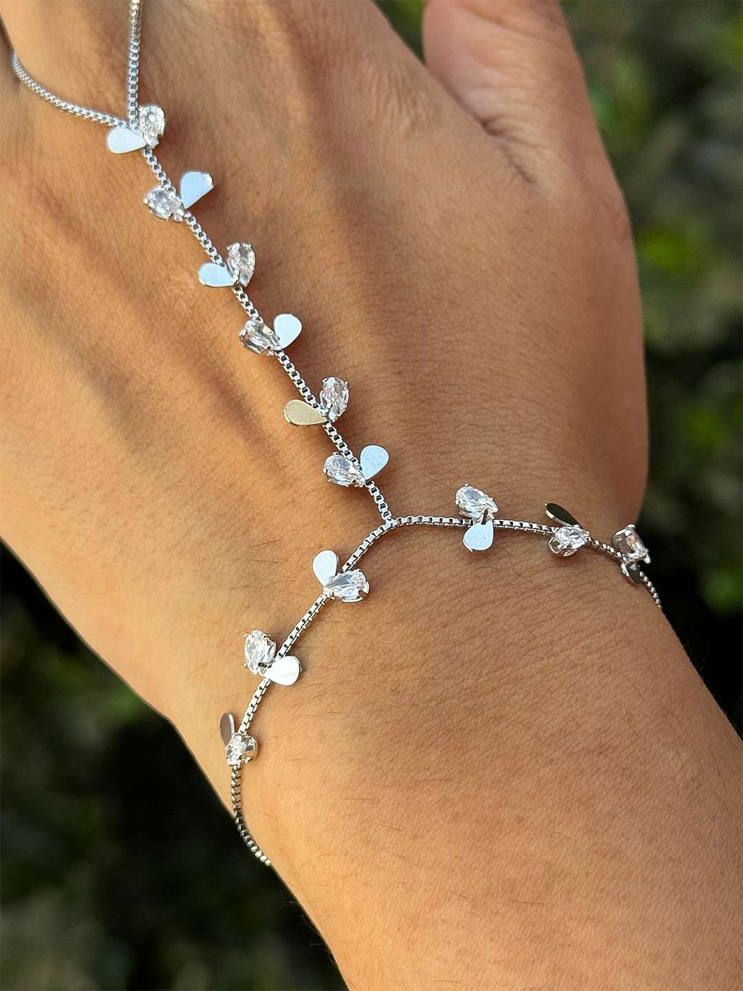 Ishhaara Crystal Leaf Designed Hand Chain