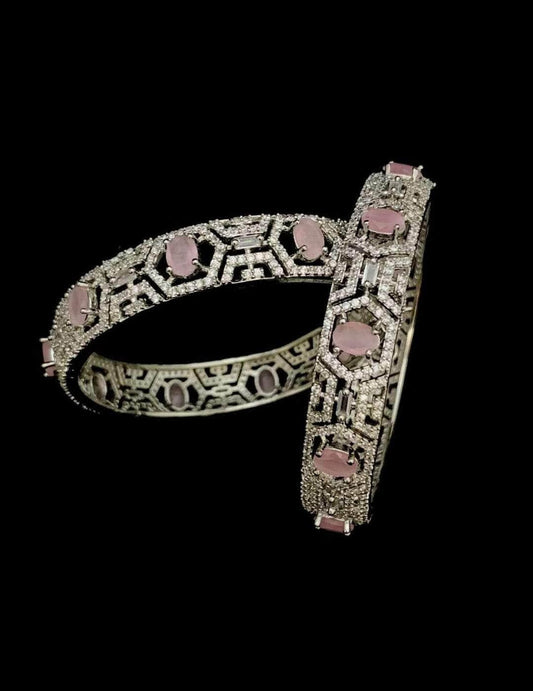 Ishhaara Crystal Stone Kada