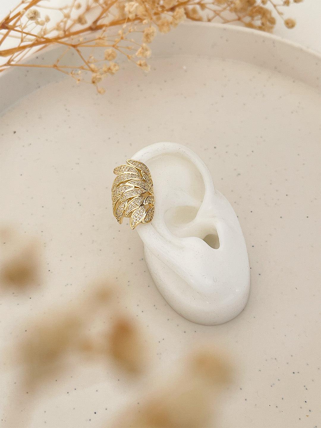 Ishhaara Cubic Zirconia Decor Leaf Design Earcuff