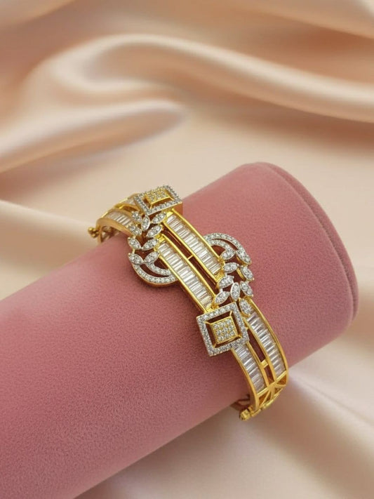 Ishhaara Cubic Zirconia Openable Kada