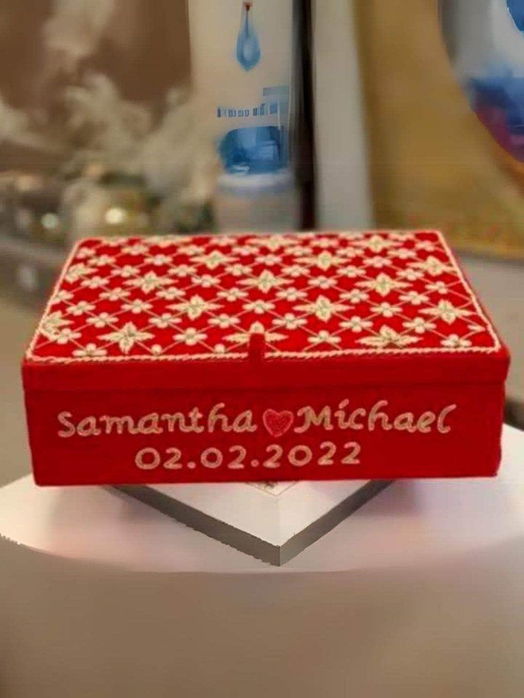 Ishhaara Customize Jewellery Box