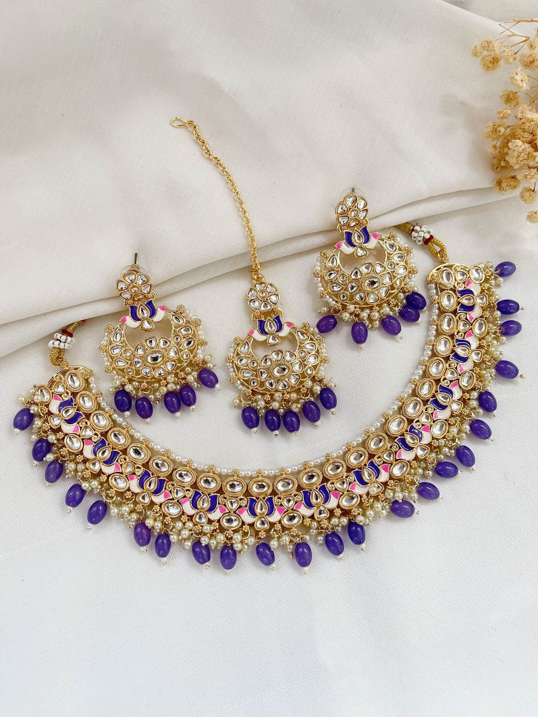 Ishhaara Dark Blue Meenakari Lotus Shaped Kundan Necklace