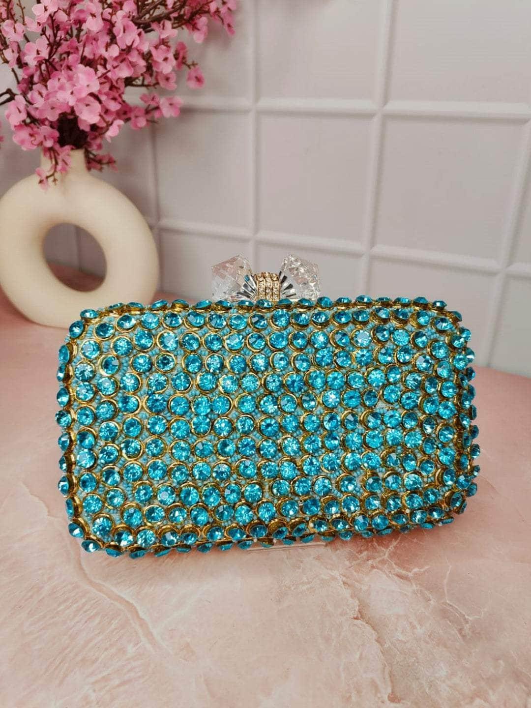 Ishhaara Oval Women Clutch