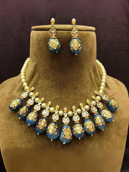 Ishhaara Pearl Split Multi Stone Necklace