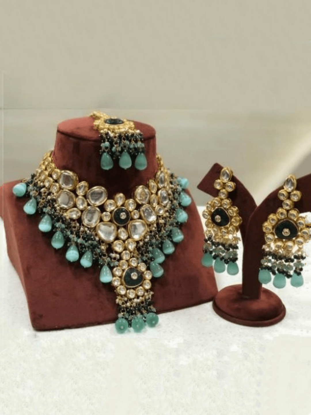 Ishhaara Dark Green Big Kundan Long Pendant Necklace Set