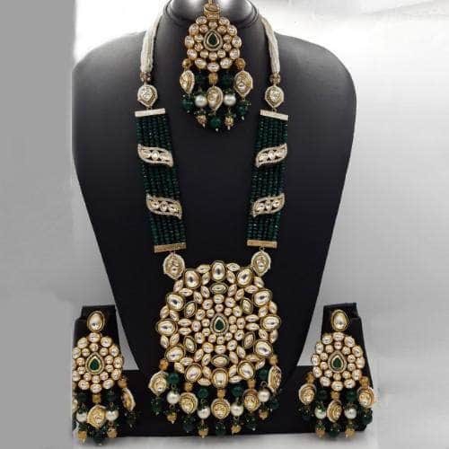 Ishhaara Dark Green Big Kundan Pendant Onex Necklace And Earring Set