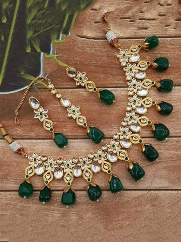 Ishhaara Flower Antique Drop Necklace Set