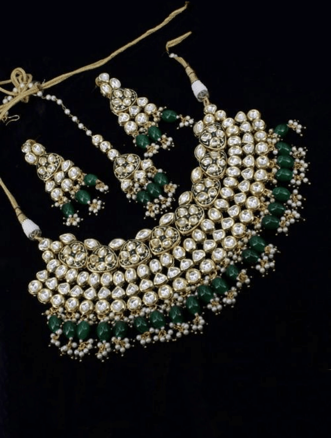 Ishhaara Meena Kundan Necklace Set With Teeka