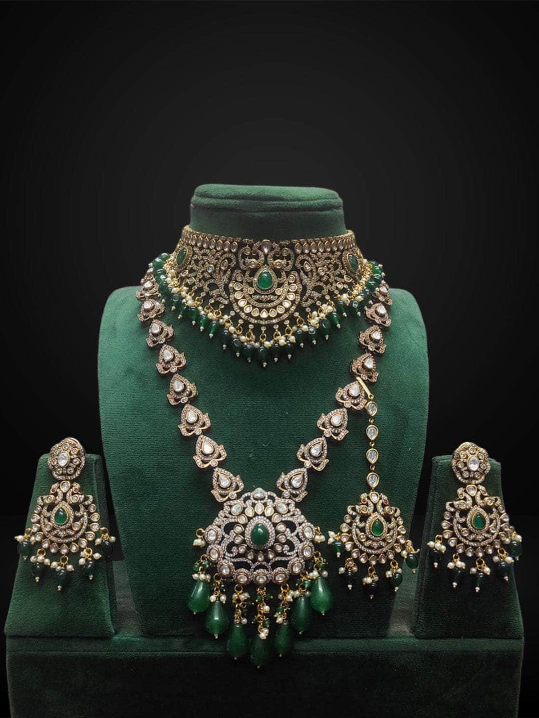 Ishhaara Green Meenakari Kundan Necklace Set