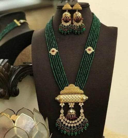 Buy Onex Temple Tumb Necklace Online - Ishhaara