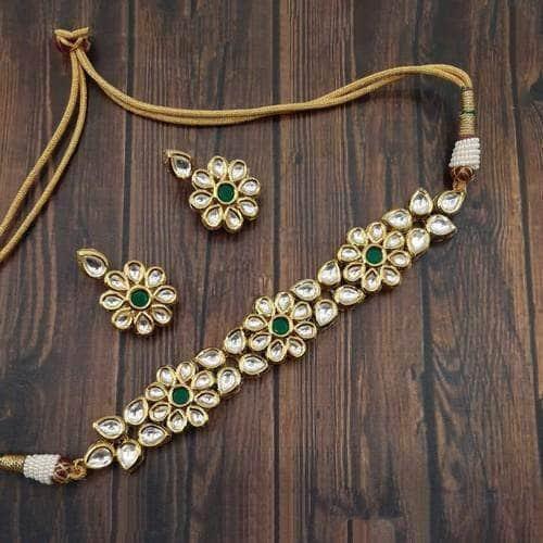 Ishhaara Triple Flower Motif Choker